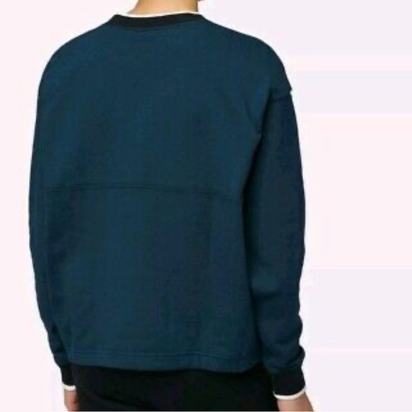 Nike AJ7368-454 Women's Sportswear Crew Neck Sweatshirt Navy/White-Black (XS) - Picture 2 of 2